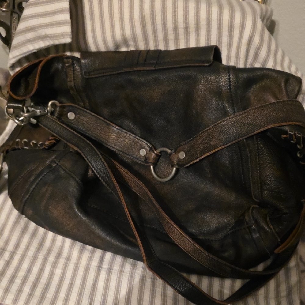 Free People Large Leigh Distressed Aged Graphite Leather Women's Bag - Picture 3 of 6